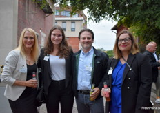 Leiterin im Bereich Marketing und Sustainability Dr. Inga Mohr, Marketingmitarbeiterin Jasmin Eichenhofer, Key Account Manager Engin Güney und Marketingleiterin Janina Bembenek von der Obst vom Bodensee Vertriebsgesellschaft mbH