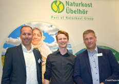 Prokurist Andreas Kellner, Category Manager Henrik Breher und geschäftsführender Gesellschafter Christian Übelhör von der Naturkost Übelhör GmbH & Co. KG. Das Unternehmen ist in den Bereichen Import, Export und Großhandel von Rohstoffen und Halbfertigprodukten tätig.