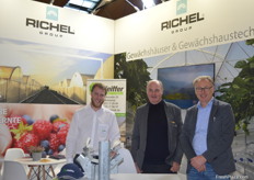 Das Team der Richel Group mit Eike Boysen (r).