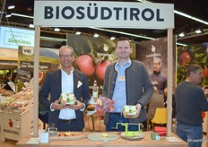 Josef Unterfrauner und Werner Castiglioni am Gemeinschaftsstand BioSüdtirol.