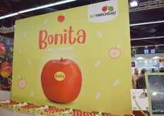 Der Bonita-Apfel ist in diesem Jahr zum ersten Mal am Markt erhältlich, die Vermarktung soll in den nächsten Wochen beginnen.