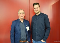 Michael Böging und Jens Wulfers von Bio Pilzhof schauten sich in anderen Hallen um.