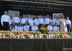 Das alljährliche Gruppenbild des Veranstalterteams der Weuthen GmbH und Partner durfte auch in diesem Jahr nicht fehlen. 