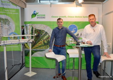 Luuk Stellmach und Arnold Bol des niederländischen Gartenbau-Zulieferers Meteor Systems aus Breda.