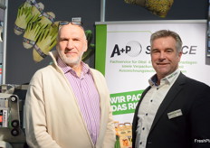 Erstmals gemeinsam vor Ort: Peter Schiffmann von A+P Service in Jork und sein Kooperationspartner Andre Vois von bandOlution in Kempen.