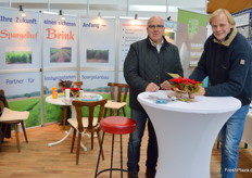 Oliver Brink vom gleichnamigen Unternehmen widmet sich sowohl dem Spargelanbau als auch der Vermehrung.